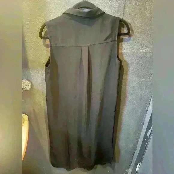 Adrienne Vittadini Button Up Dress - Picture 3 of 4